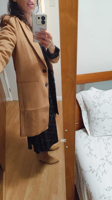 Sobretudo camel da Zara