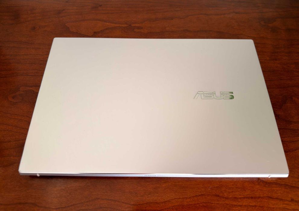 Asus ZenBook UM425I Ultrabook 13.3"FulHD|Ryzen 5-4500U|8G Ram|Ssd 512G