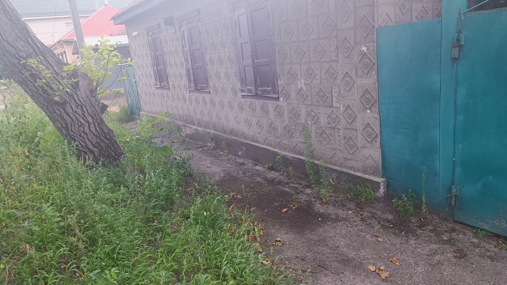 Продам добротний будинок по вул. Руфа