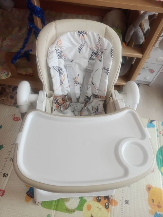 Стільчик гойдалка для годування Bambi M 5897 Beige