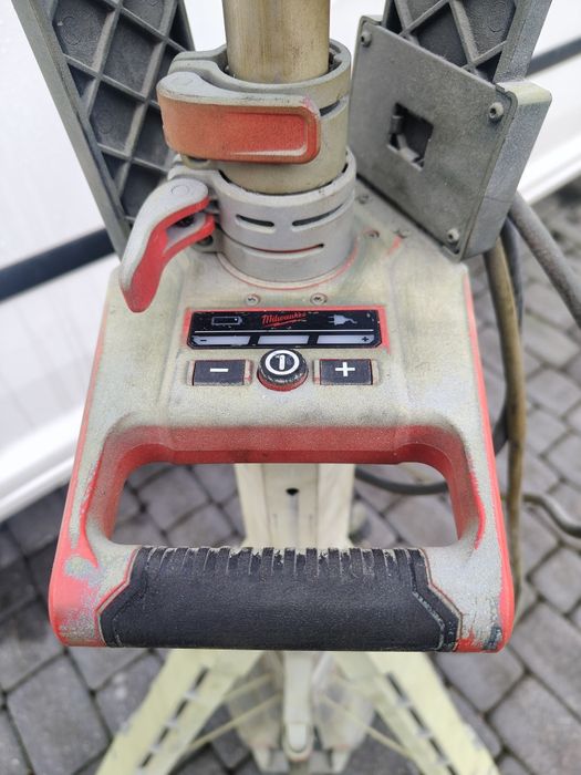 Lampa Milwaukee M18 HSAL