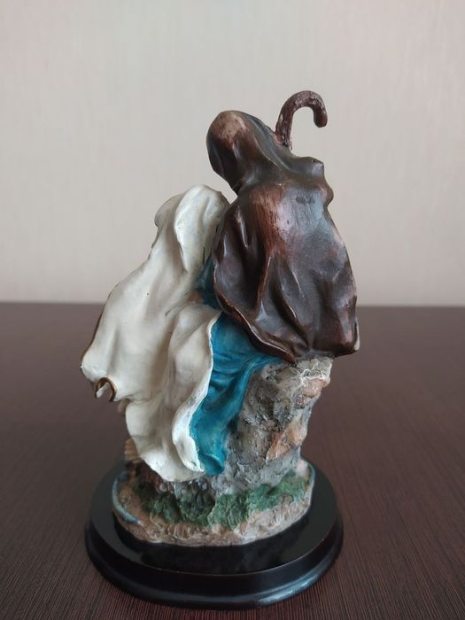 Статуетка подарунок