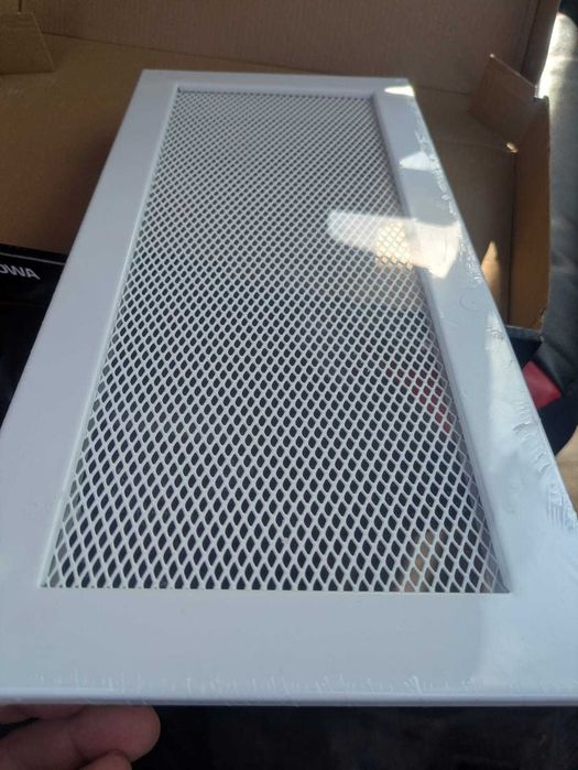 Kratka kominkowa w folii dostępne 4 sztuki HEARTH