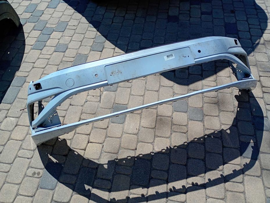 Zderzak przód Vw Golf Sportsvan lift 4xpdc 17-