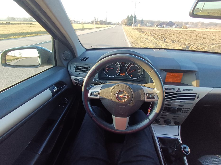 REZWRWACJA 5.03 -Opel Astra H Kombi, 2008, 230 tys km, 1,8 benzyna/LPG