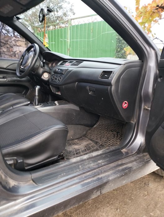 Митсубиси Лансер 9