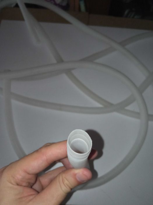 Труба ПВХ гибкая гофр., длина 2м, диаметр 24мм\20мм