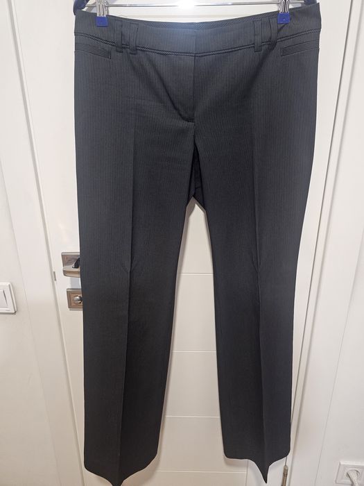 Продам костюм Esprit