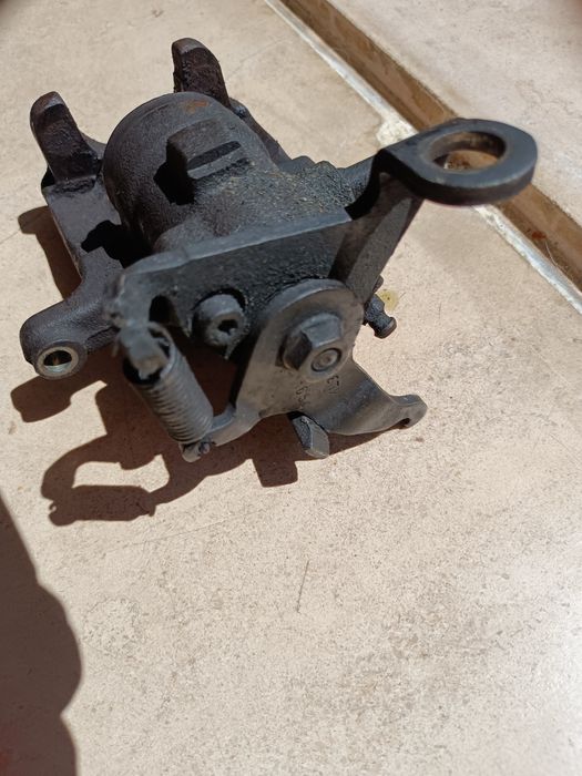 Pinças ou maxilas de travão Ford Focus