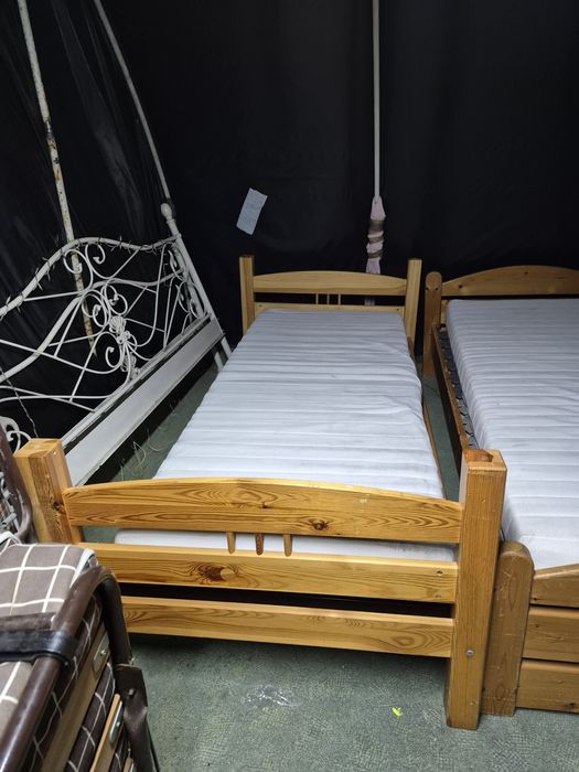 Łóżka  pojedyncze