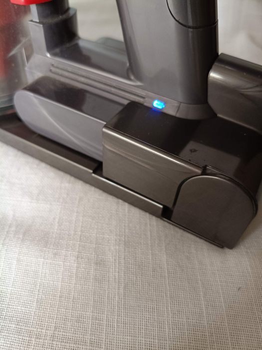 Odkurzacz Dyson V6 bezprzewodowy komplet