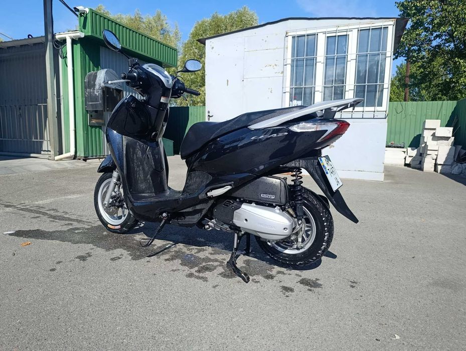 Продам Honda Lead 125