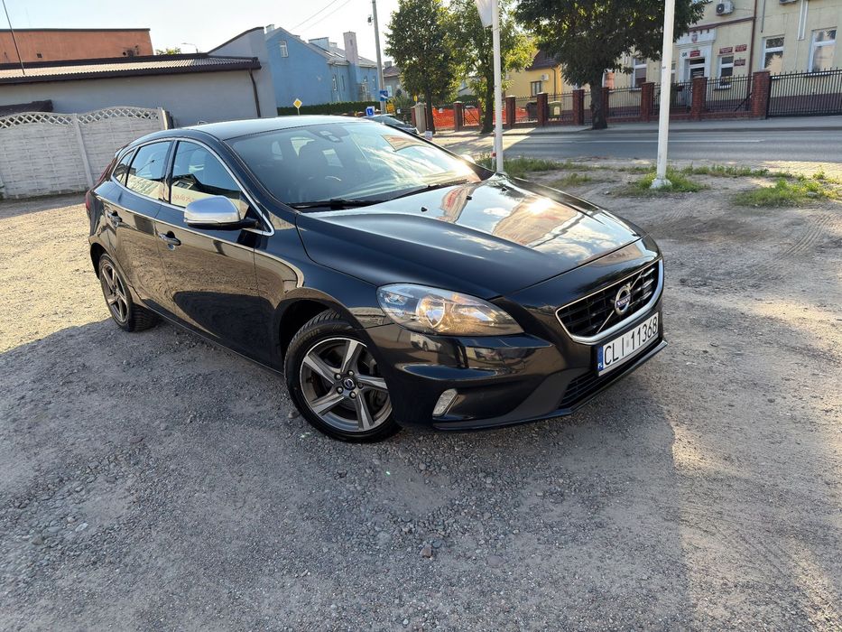 Volvo V40