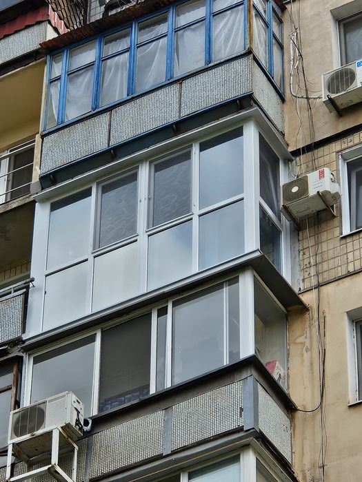 Французкий балкон. Розширение балконов.Кривой Рог.УютПласт. Євідновлен