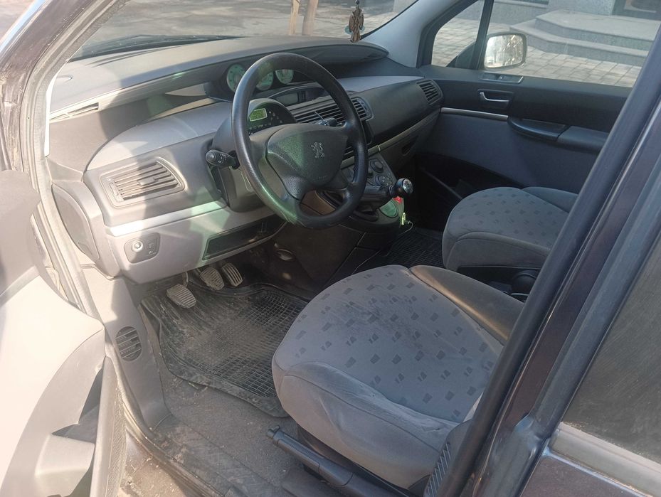 Продам автомобіль