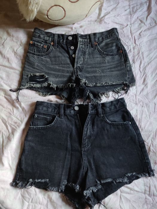 Продам джинсові шорти
