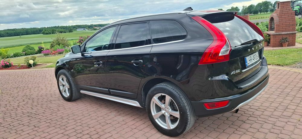 Volvo XC60 5 cylindrów  SUMMUM