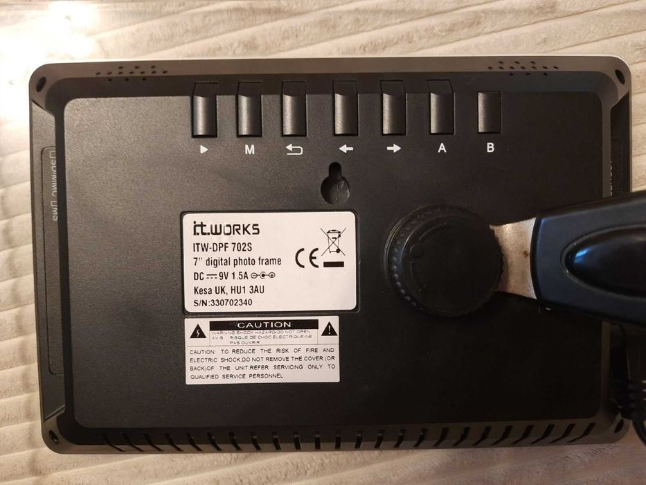 Цифрова фоторамка 7"