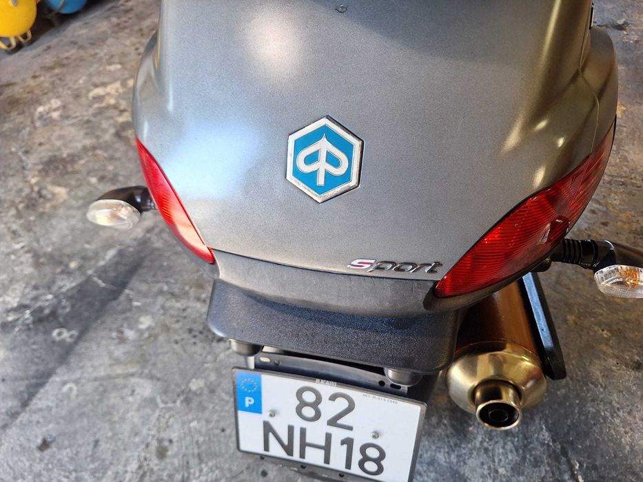 Piaggio MP3 500 LT. Exclusive em Ótimo estado geral de Novembro de 2012
