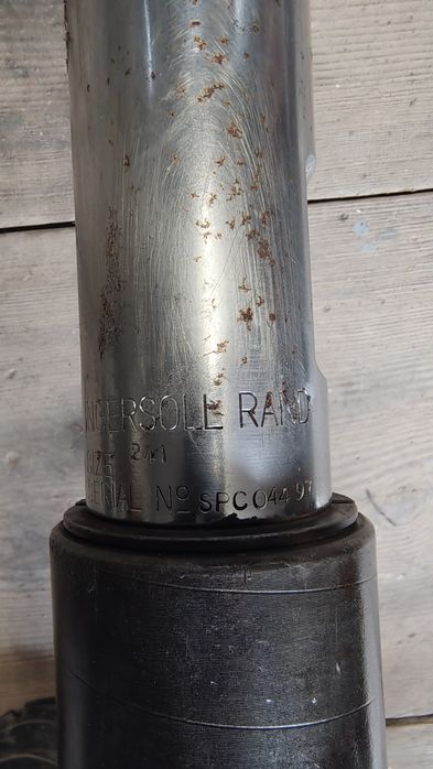 Ubijak formierski, tłuczek pneumatyczny Ingersoll Rand