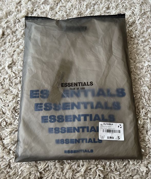 Fear of god essentials футболка