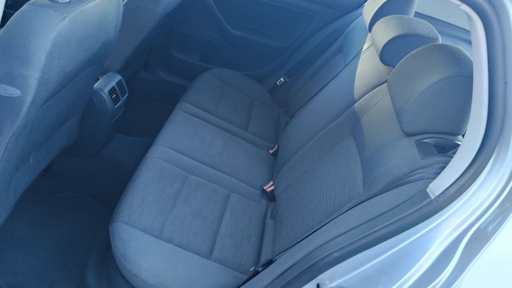 VW	 Golf V 1.4i 150.000Km NACIONAL - REVISÕES