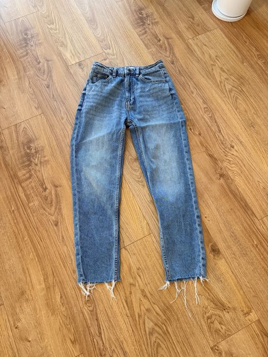 Mom jeans spodnie