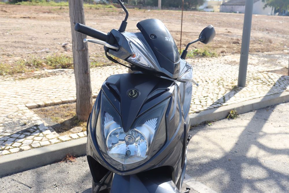 Scooter Sym Symphony 125