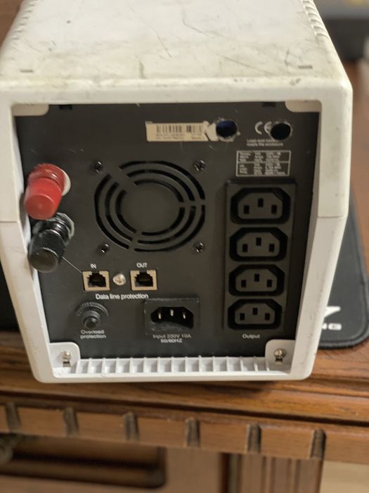 Продам ДБЖ MGE Nova 1100 AVR