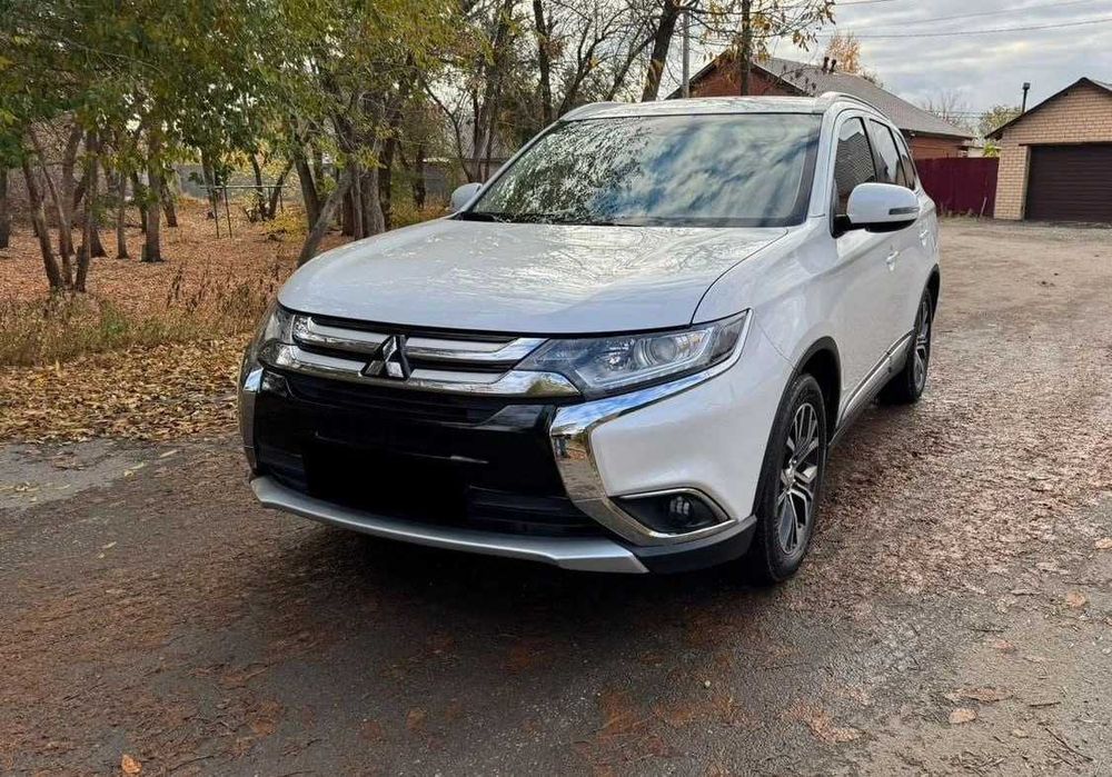 Mitsubishi Outlander, 2.4, 2018