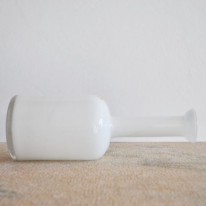 White glass vase, made in Italy, vaso vidro branco