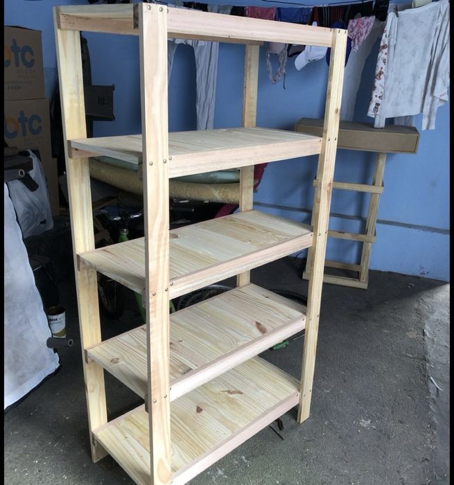 Полиця з дерева, етажерка