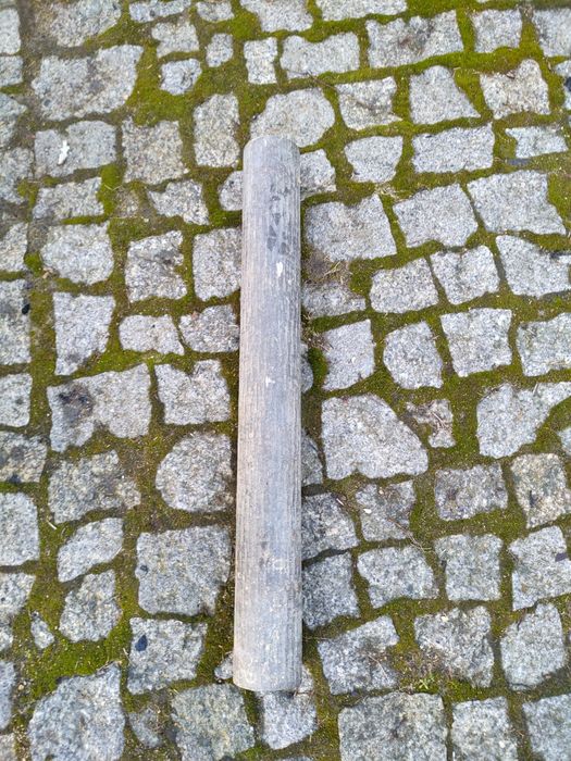 Wałek ze  stali kwasoodpornej długość 77,5 cm , fi 9 cm