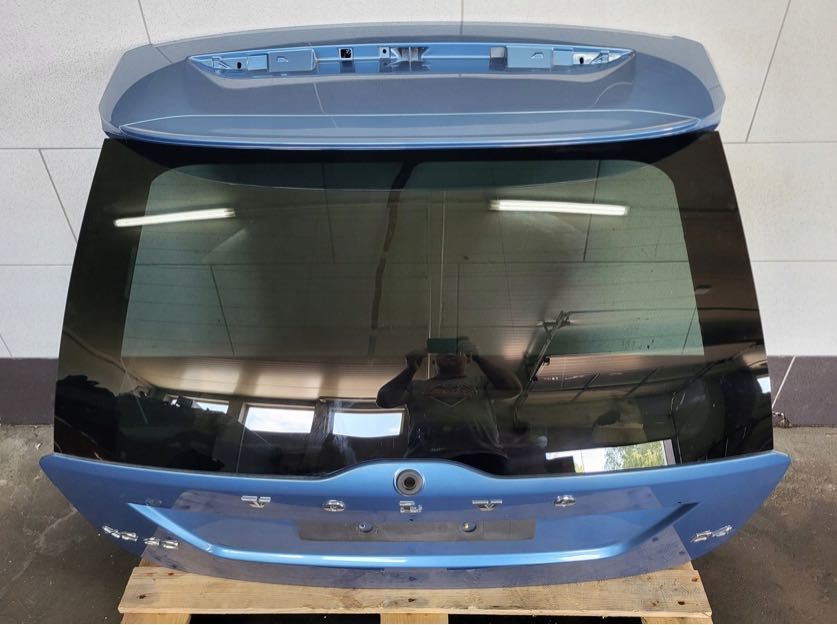 volvo xc60 lift klapa bagażnika 713 power blue