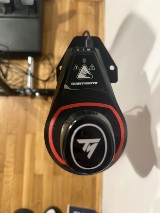 Zestaw Kierownica Thrustmaster TX + shifter i rig