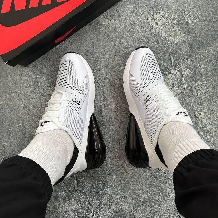 Nike Air Max 270 white/black всього за 1999грн Найк