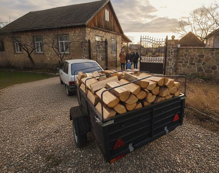 Дрова дуб клен акація рубані доставка