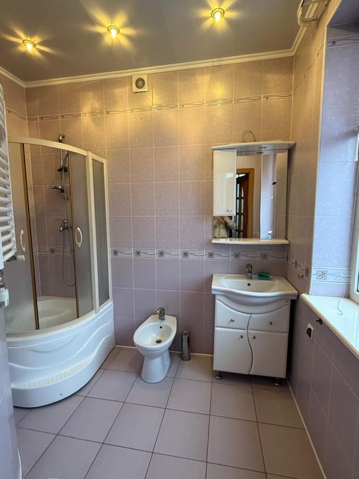 Окремостоячий будинок під бізнес,м Львів,сихівський район