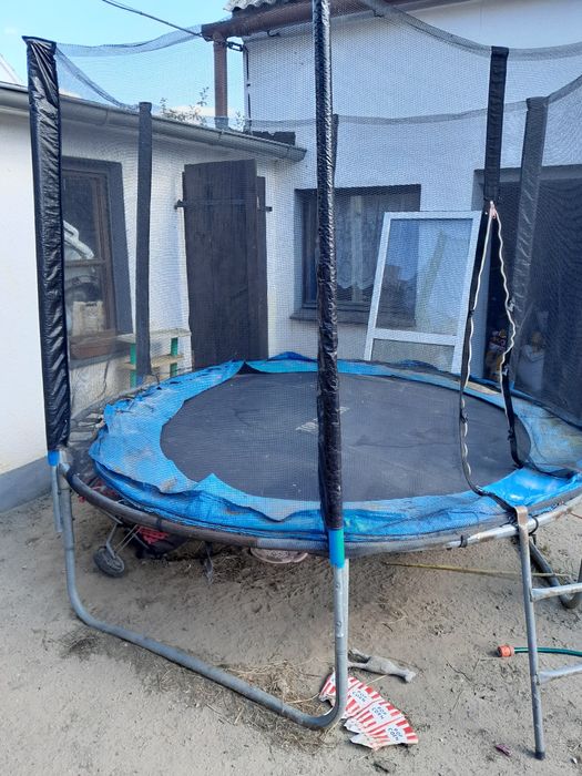 Trampolina trampolinę rowerki