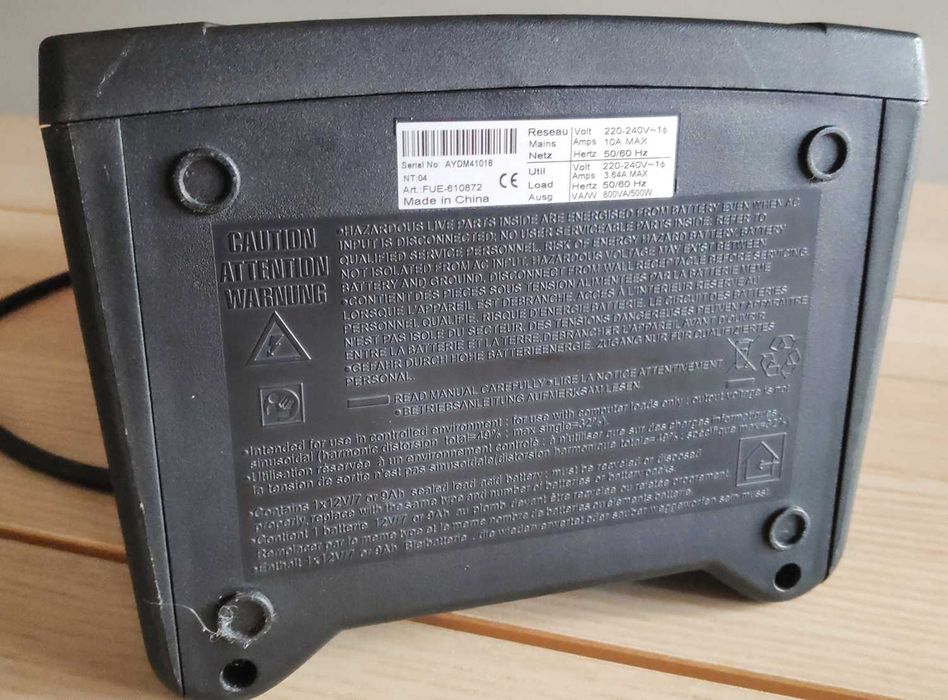 EATON Protection Station 800 VA – Bateria nova!!!