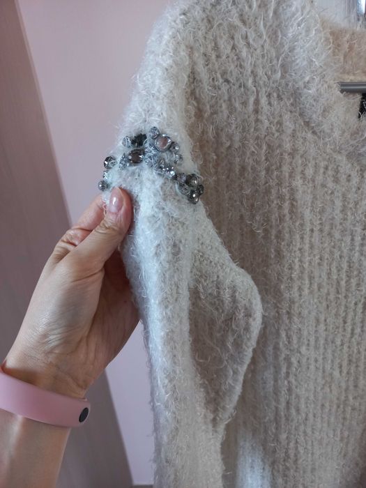 Sweter Reserved kremowy