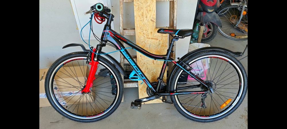 Rower młodzieżowy.