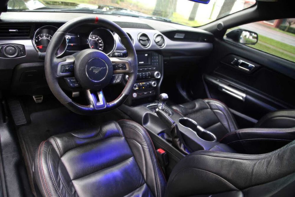 Ford Mustang GT      2016