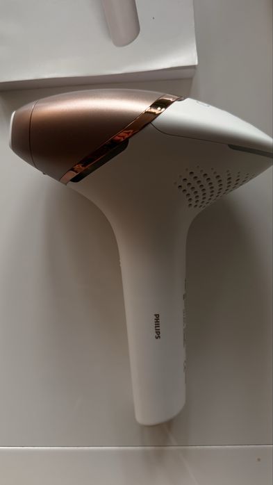 Depilator laserowy Philips Lumea