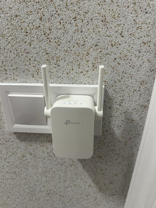 Ретранслятор TP-LINK RE305