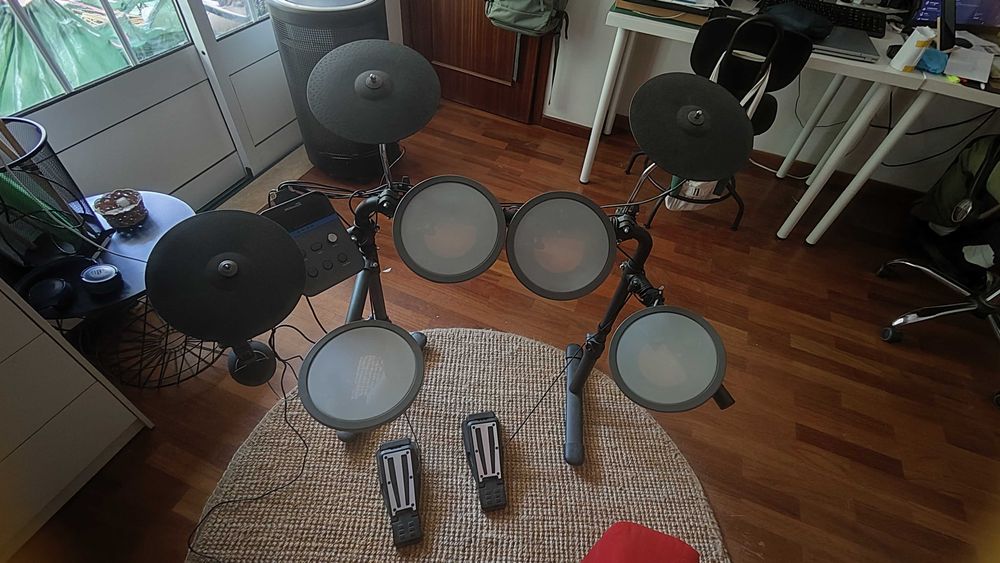 Bateria Eletrónica Millenium Rookie – Peles Mesh (Como Nova)