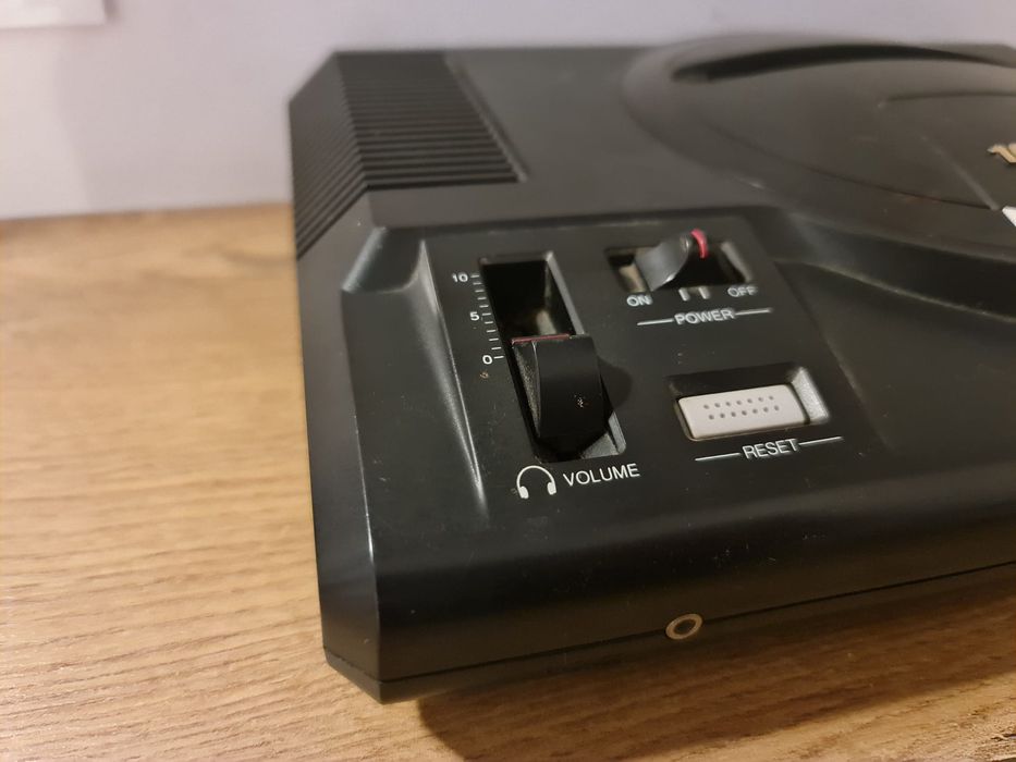 Sega mega drive 1 konsola