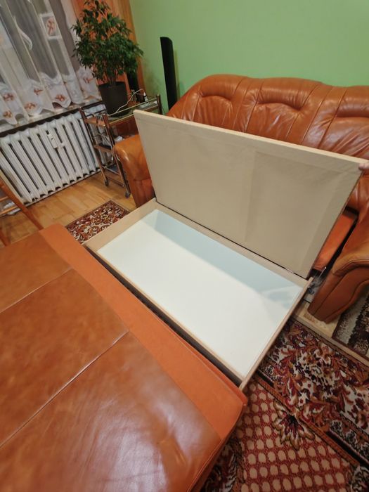 Sofa skórzana z funkcją spania
