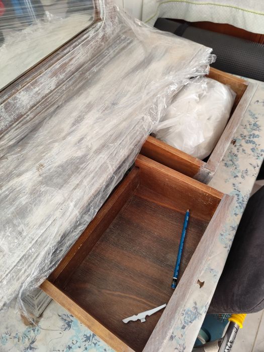 Móvel pintado branco com Espelho (Toucador parte de cima)