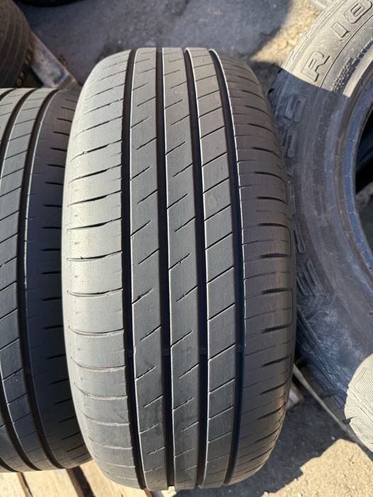 215/55 R17 GoodYear Efficient Grip Perfomance /2021рік/літо/2шт./
